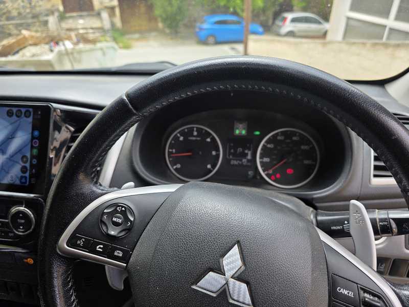 2016 Mitsubishi L200 2,5L 2016 Cyprus