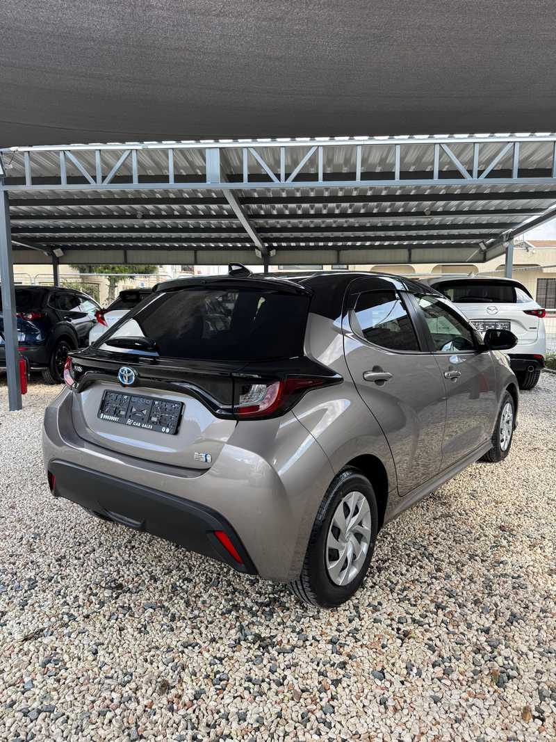 2021 Toyota Yaris 1,5L 2021 Cyprus