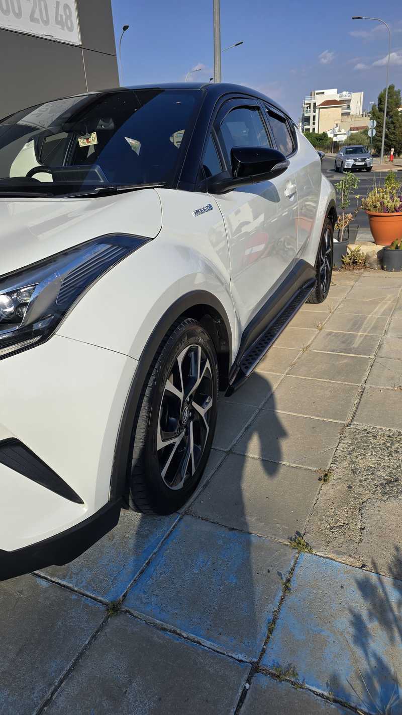 2018 Toyota C-HR 1,8L 2018 Cyprus