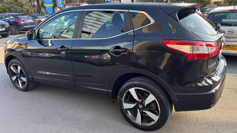 2015 Nissan Qashqai 1,6L 2015 Cyprus
