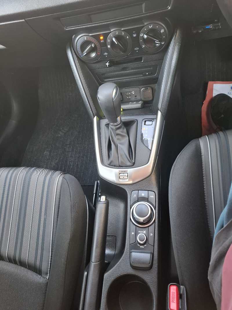 Mazda 2 1,5L 2021