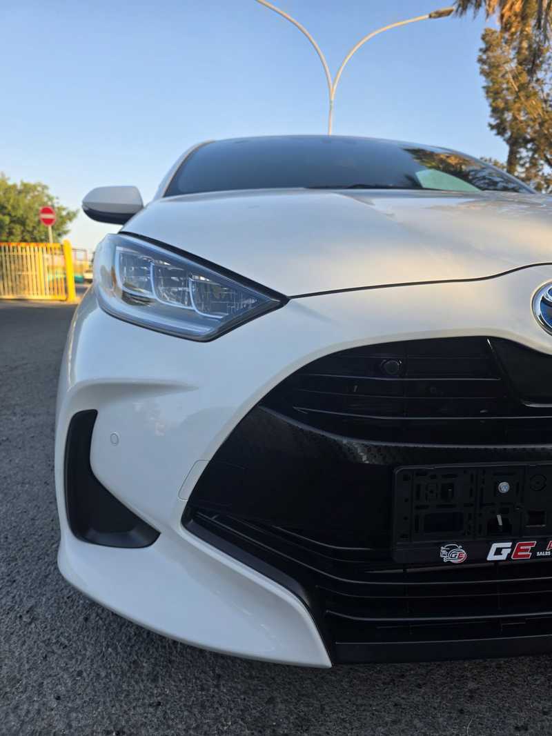 2021 Toyota Yaris 1,5L 2021 Cyprus