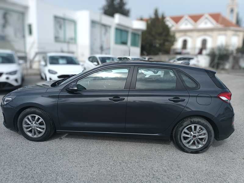 2022 Hyundai i30 1,0L 2022 Cyprus