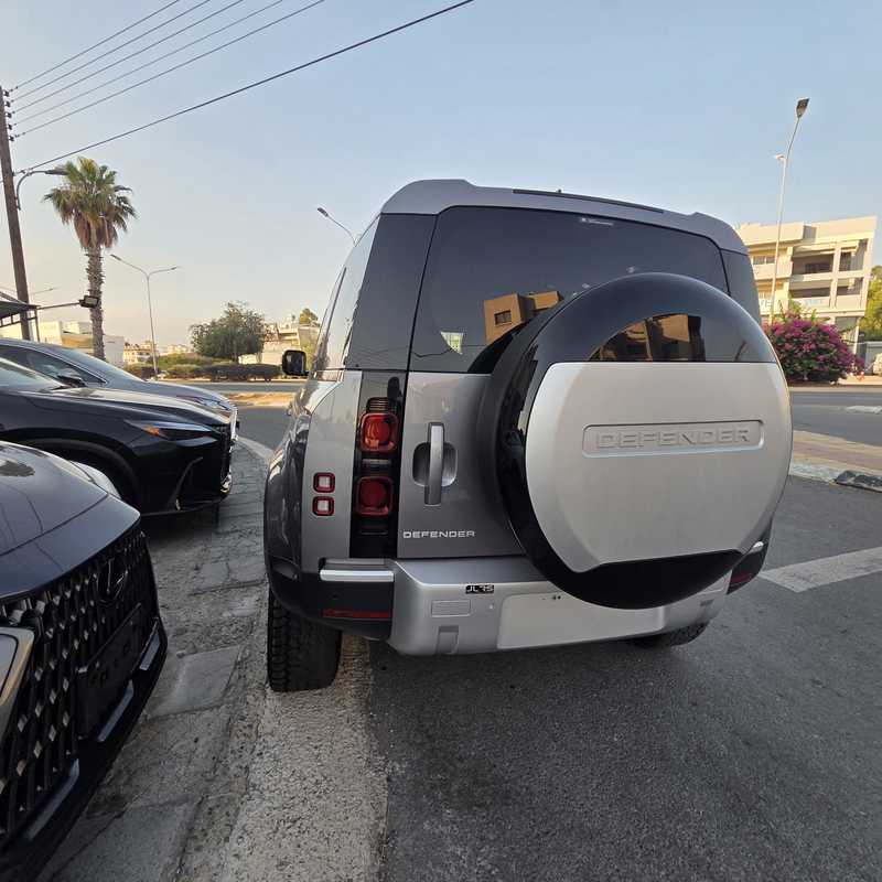 2023 Land Rover Defender 3,0L 2023 Cyprus
