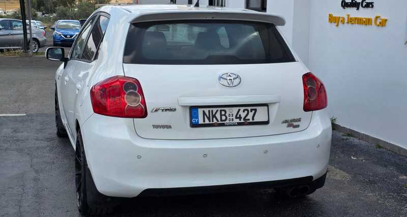 2008 Toyota Auris 2,2L 2008 Cyprus