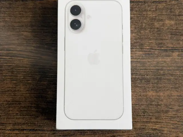 Iphone 16 / 128gb / white, Επαρχία Λάρνακας — Λάρνακα - Φοινικούδες