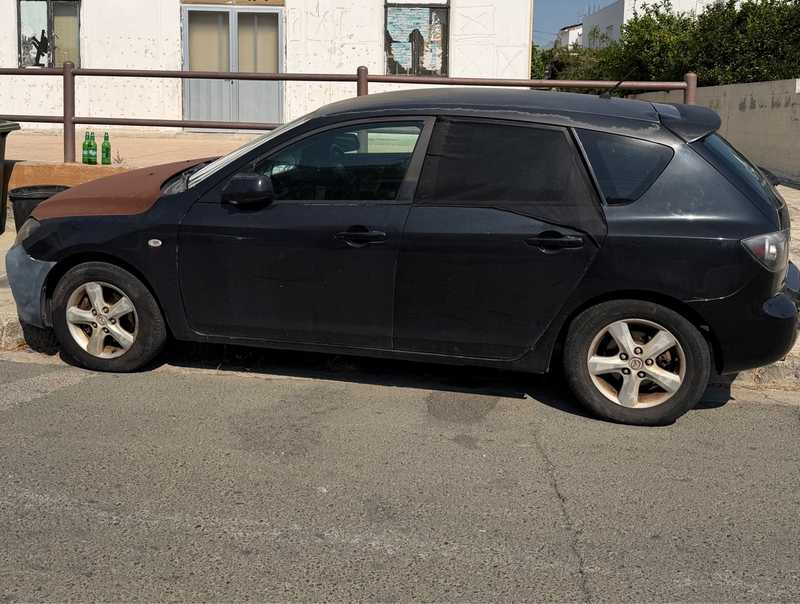 2006 Mazda Axela 5,5L 2006 Cyprus