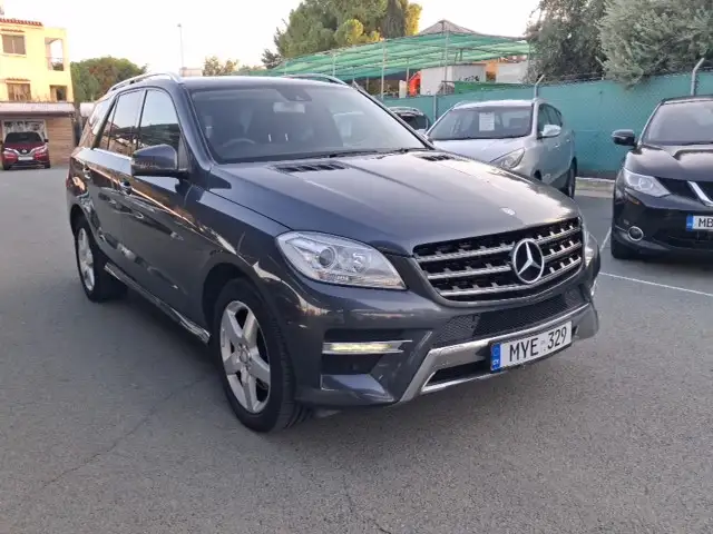 Mercedes-Benz M-Class