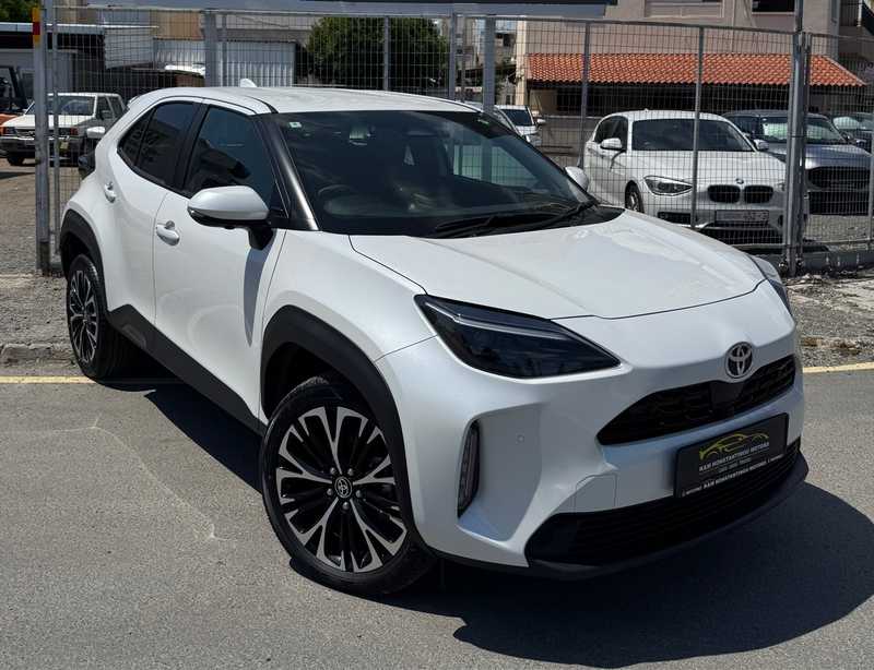 Toyota Yaris Cross 1,5L 2025