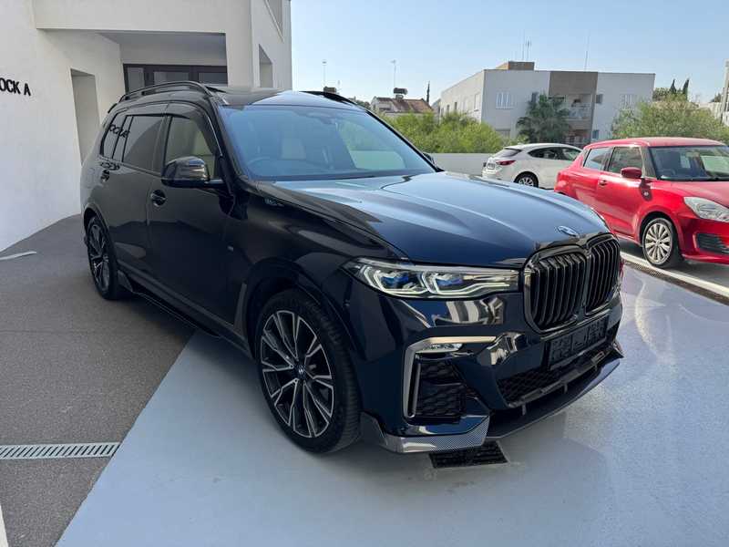 2021 BMW X7 4,4L 2021 Cyprus