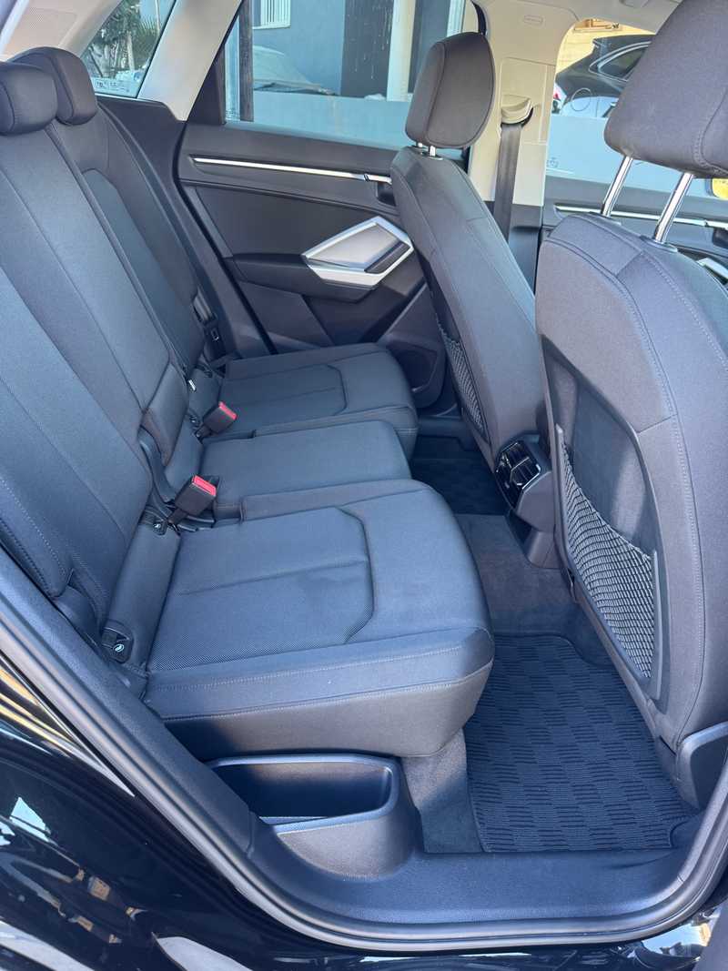 2021 Audi Q3 2,0L 2021 Cyprus