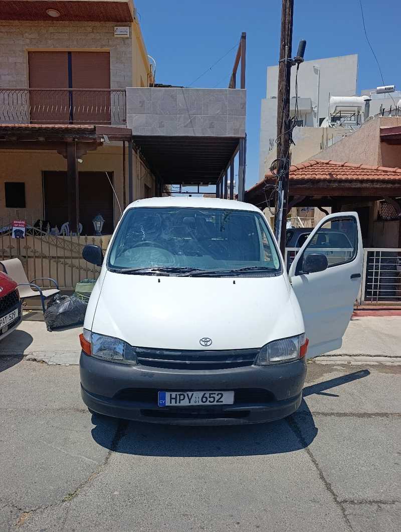2001 Toyota Hiace 2,5L 2001 Cyprus