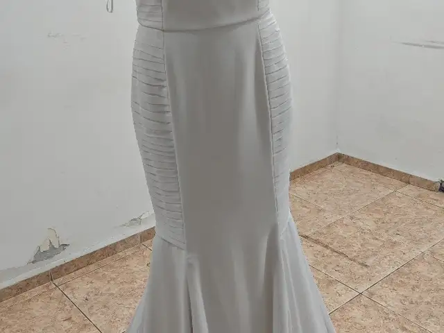 Elegant wedding dress, Limassol — Germasogeia