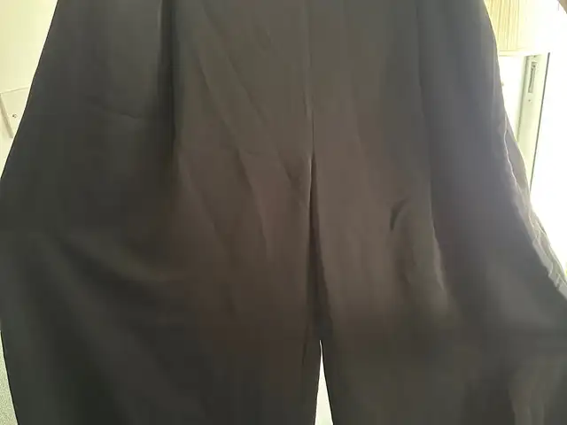 Black pants, Επαρχία Λευκωσίας — Αγλαντζιά