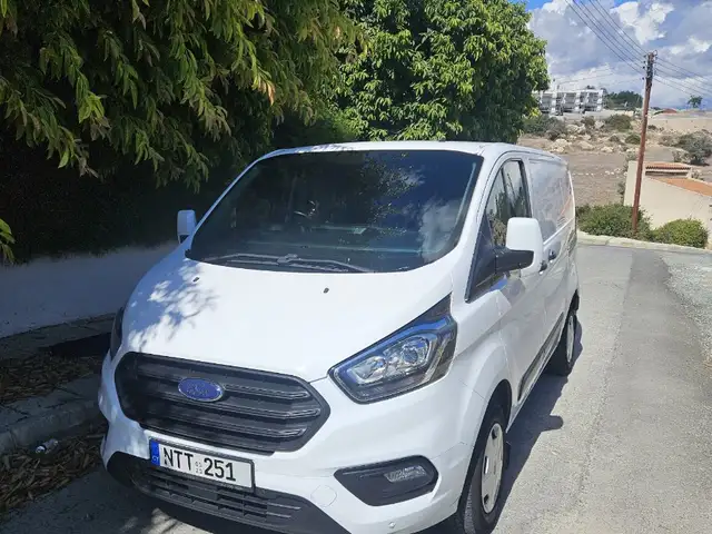 Ford Transit Custom 2,0L 2020, Limassol — Agios Tychon
