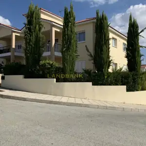 3-bedroom apartment to rent, Nicosia — Lakatameia - Archangelos-Anthoupoli
