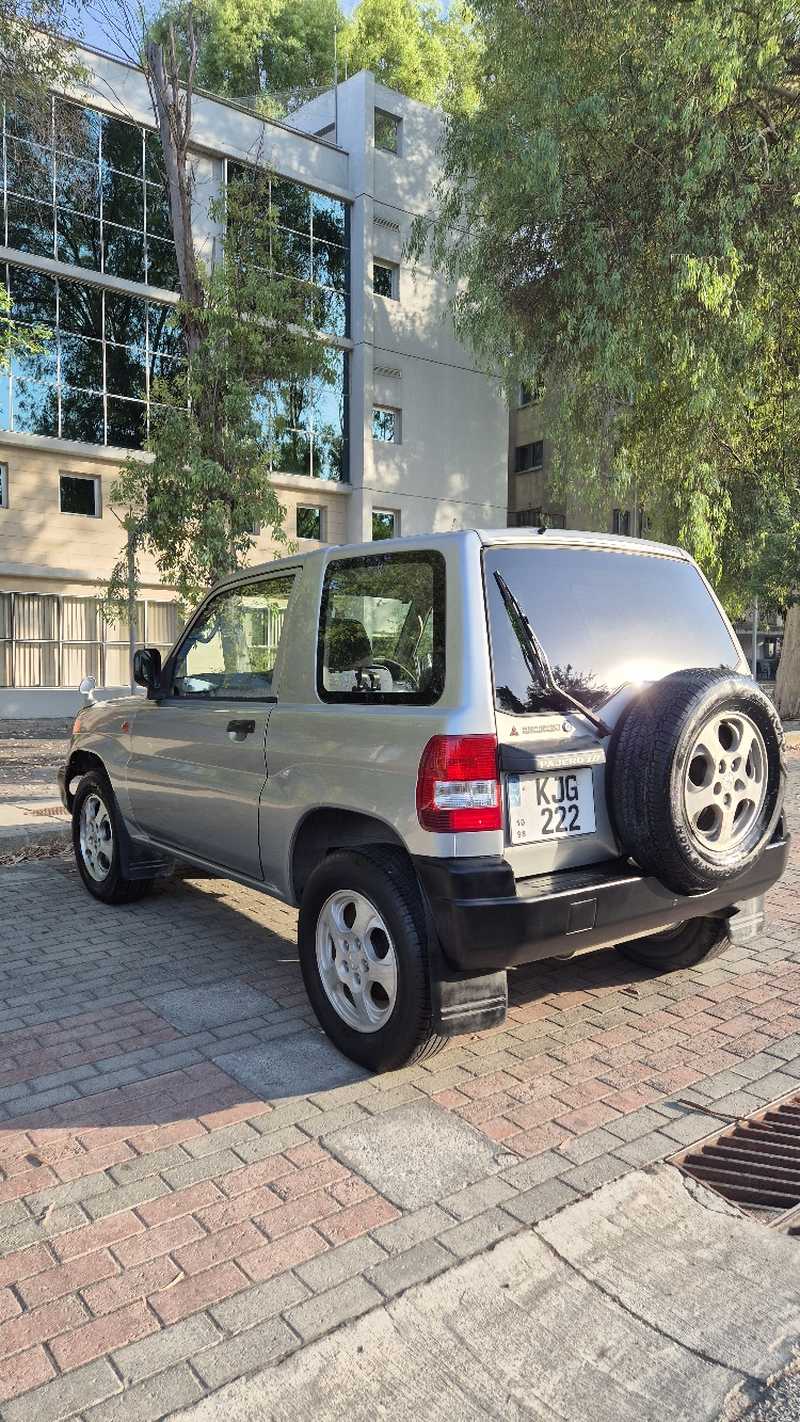 1998 Mitsubishi Pajero 1,8L 1998 Cyprus