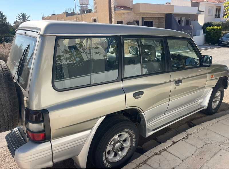 1998 Mitsubishi Pajero 2,8L 1998 Cyprus