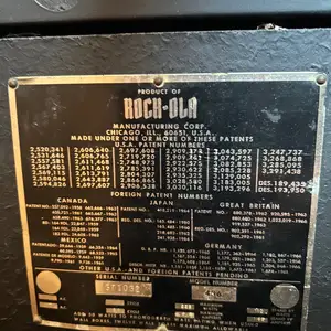 Jukebox rock-ola se plirws leitourgiko katastasi authentiko se eksereti, Larnaca — Livadia Larnakas