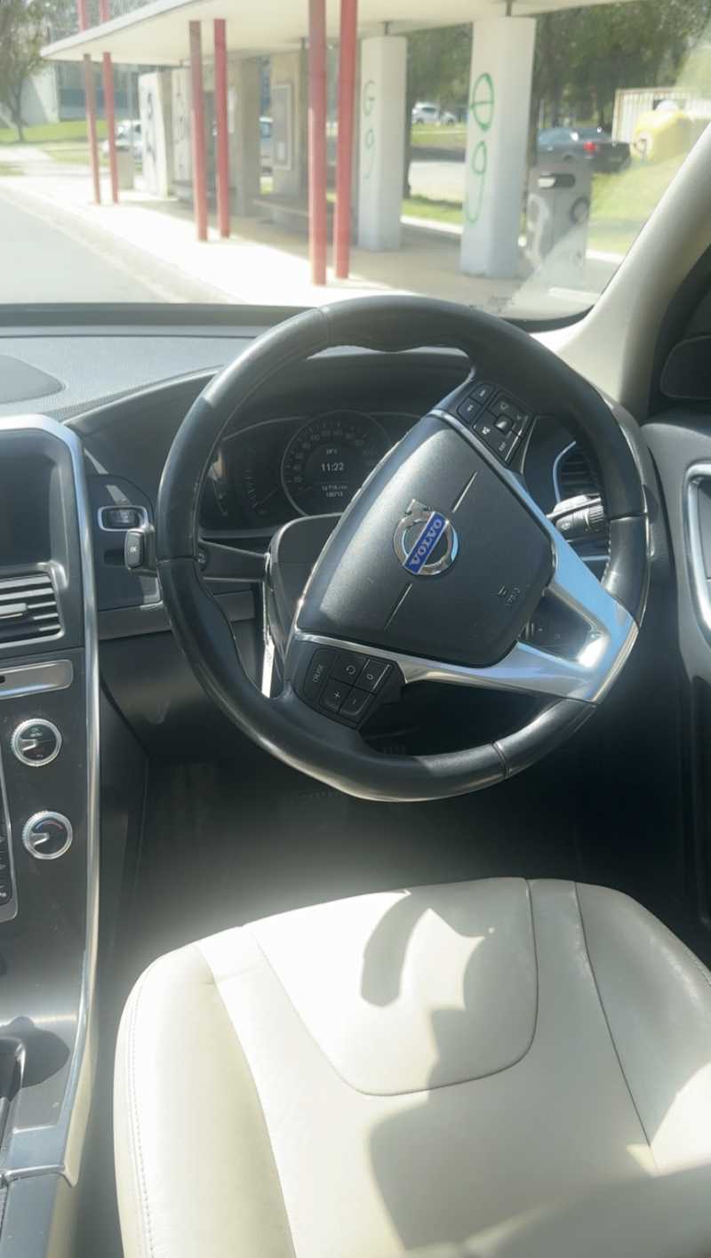 2015 Volvo XC60 2,0L 2015 Cyprus