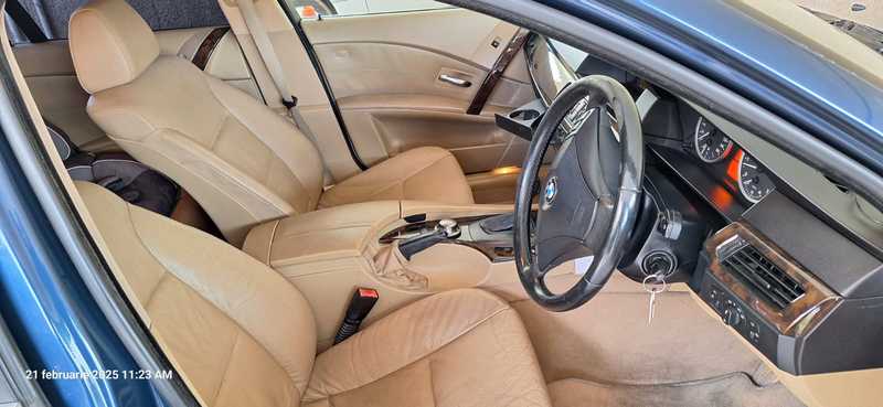 BMW 5-Series 2,2L 2004