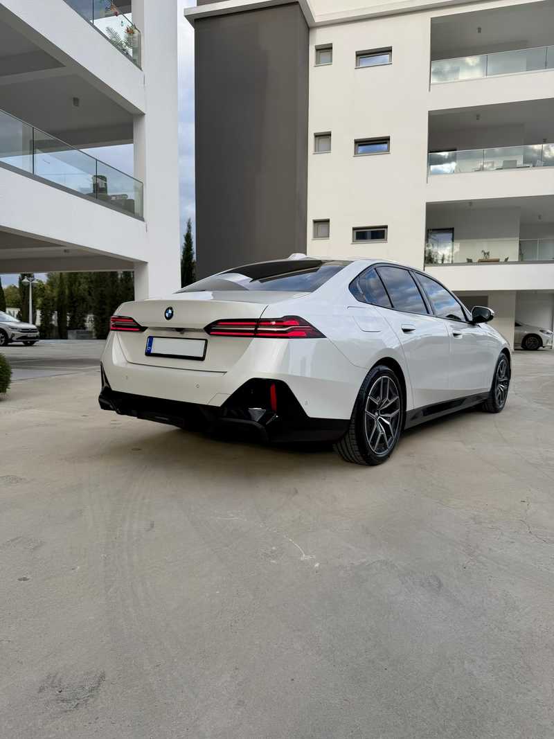2024 BMW 5-Series 2,0L 2024 Cyprus