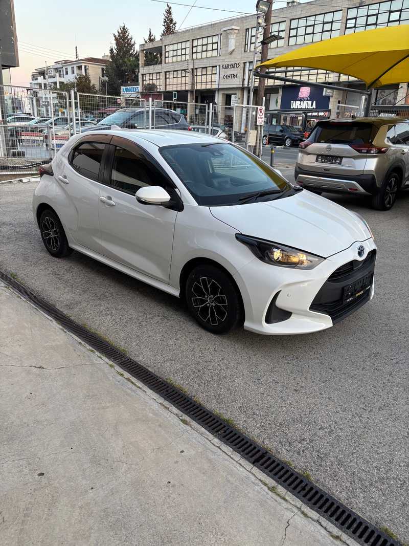 2021 Toyota Yaris 1,5L 2021 Cyprus