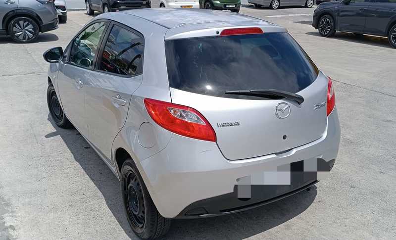 2011 Mazda Demio 1,3L 2011 Cyprus