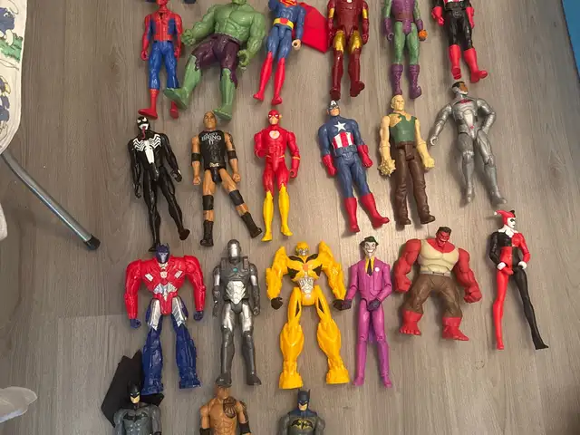 Large marvel, dc, wwe & transformers action figures bundle - 26 figures, Επαρχία Λεμεσού — Παρεκκλησιά