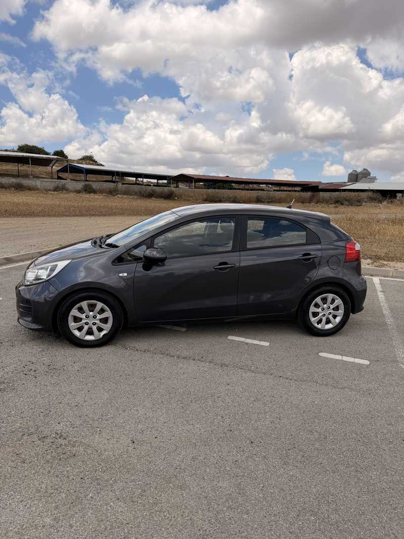 2017 KIA Rio 1,4L 2017 Cyprus