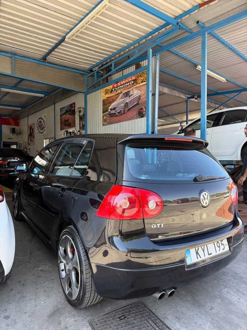 2005 Volkswagen Golf 2,0L 2005 Cyprus