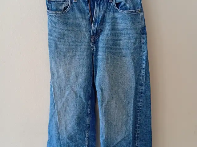Wide-Leg Jeans, Limassol — Agios Athanasios