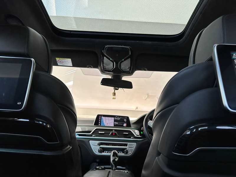 2019 BMW 7-Series 3,0L 2019 Cyprus