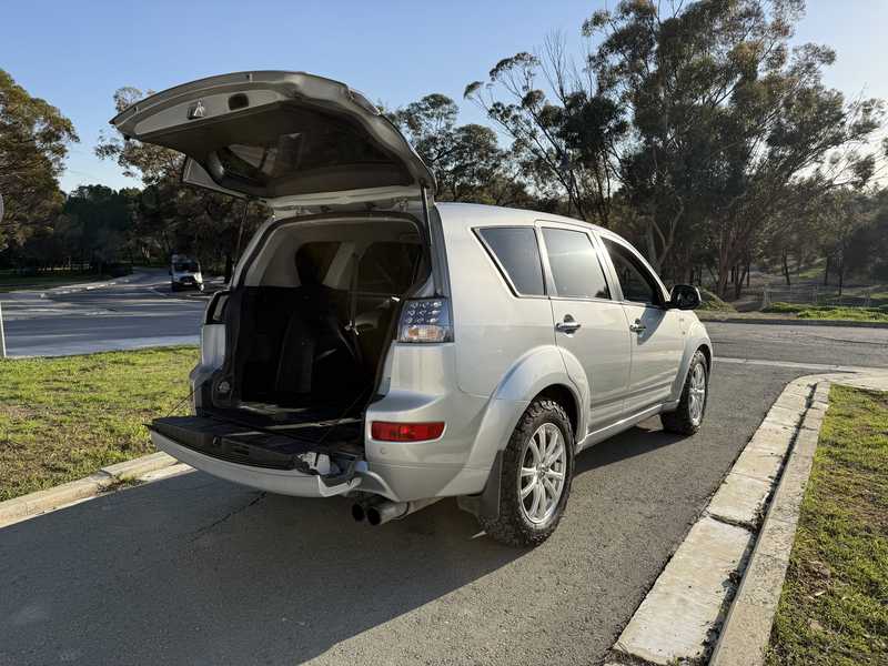 2008 Mitsubishi Outlander 2,0L 2008 Cyprus