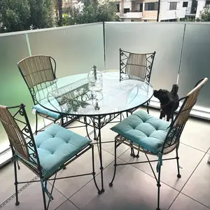 Glass table with 4 chairs, Επαρχία Λευκωσίας — Έγκωμη - Μακεδονίτισσα