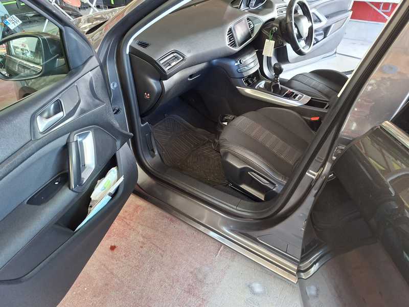 2018 Peugeot 308 1,2L 2018 Cyprus
