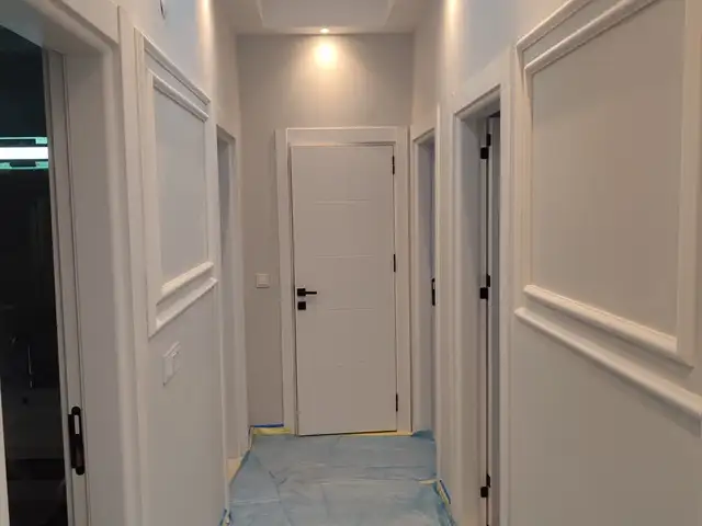Modern decorative cornice and moulding installation in paphos, Paphos — Paphos - Kato Paphos