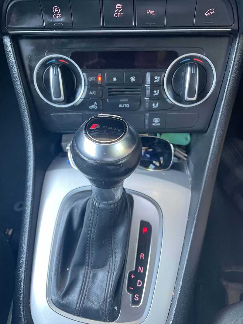 2015 Audi Q3 1,4L 2015 Cyprus