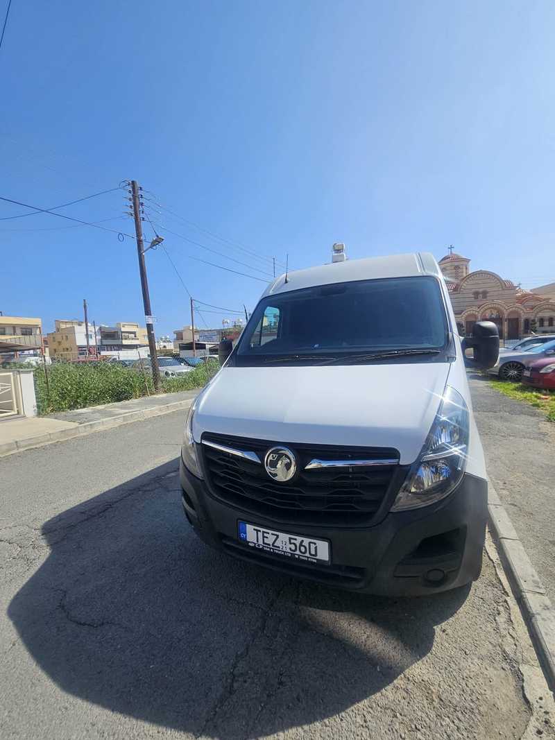 2021 Opel, Vauxhall VX220 2,3L 2021 Cyprus