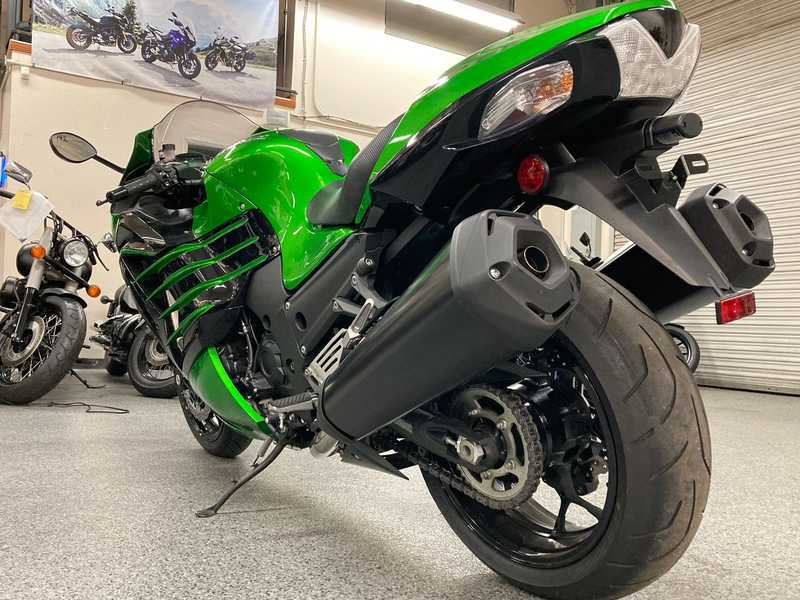 Kawasaki zx14, zx 1400 ninja, zzr 1400, 2015 €12.000 №4428277 in