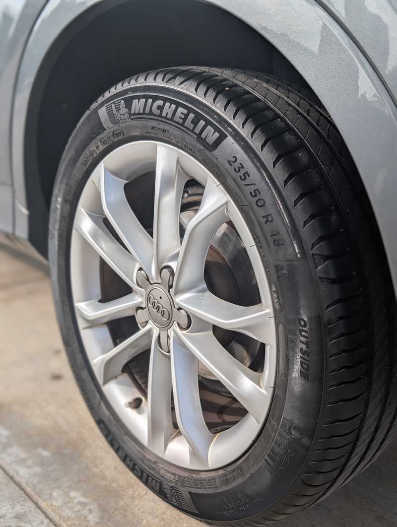 2013 Audi Q3 2,0L 2013 Cyprus