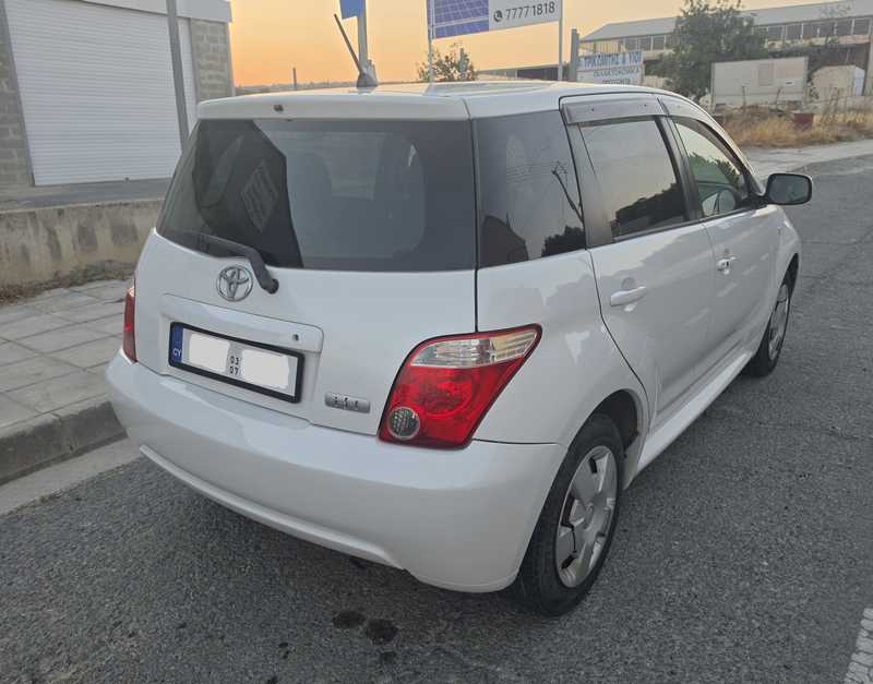 2007 Toyota Ist 1,3L 2007 Cyprus