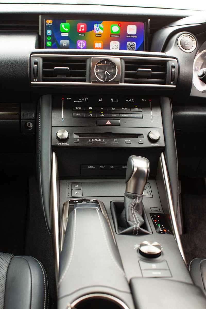 2017 Lexus IS 3,5L 2017 Cyprus