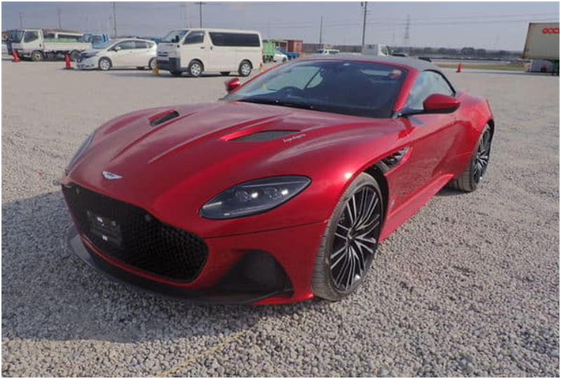 Aston Martin DBS 5,2L 2022