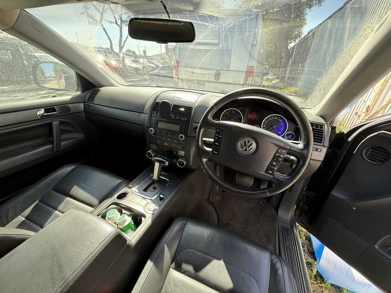 2009 Volkswagen Touareg 2,5L 2009 Cyprus