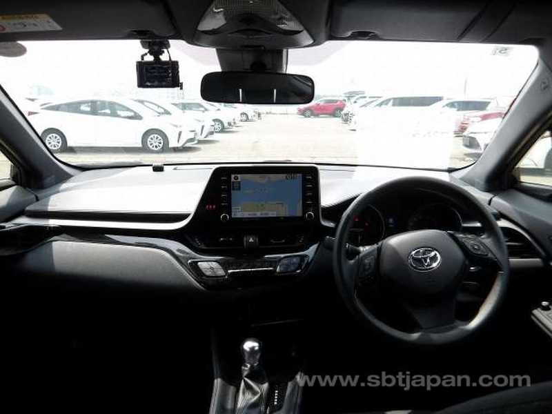 2022 Toyota C-HR 1,8L 2022 Cyprus