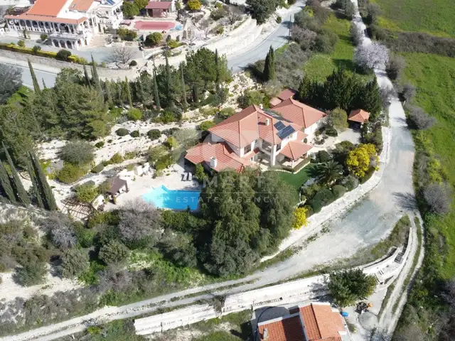 5-bedroom villa for sale, Επαρχία Λεμεσού — Λάνεια