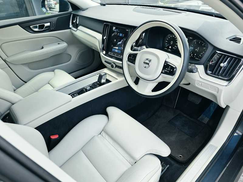 2021 Volvo V60 2,0L 2021 Cyprus