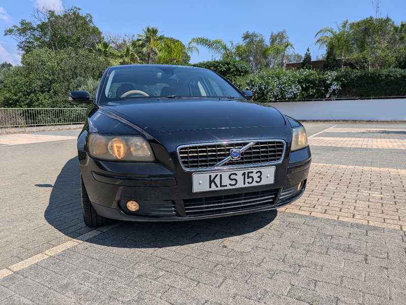 2005 Volvo S40 1,6L 2005 Cyprus