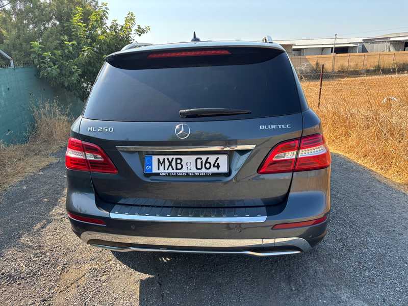 2014 Mercedes-Benz M-Class 2,5L 2014 Cyprus